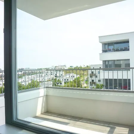 Waltr One Bedroom